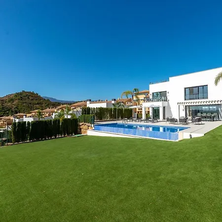 Vacation Marbella I De La Resina, Infinity Pool, Golf Community, Africa Views * Estepona