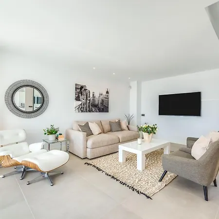 Vacation Marbella I De La Resina, Infinity Pool, Golf Community, Africa Views Villa *