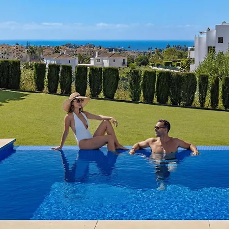 Vacation Marbella I De La Resina, Infinity Pool, 24-7 Security, Rooftop Solarium, Bbq, Golf Community, Africa Views